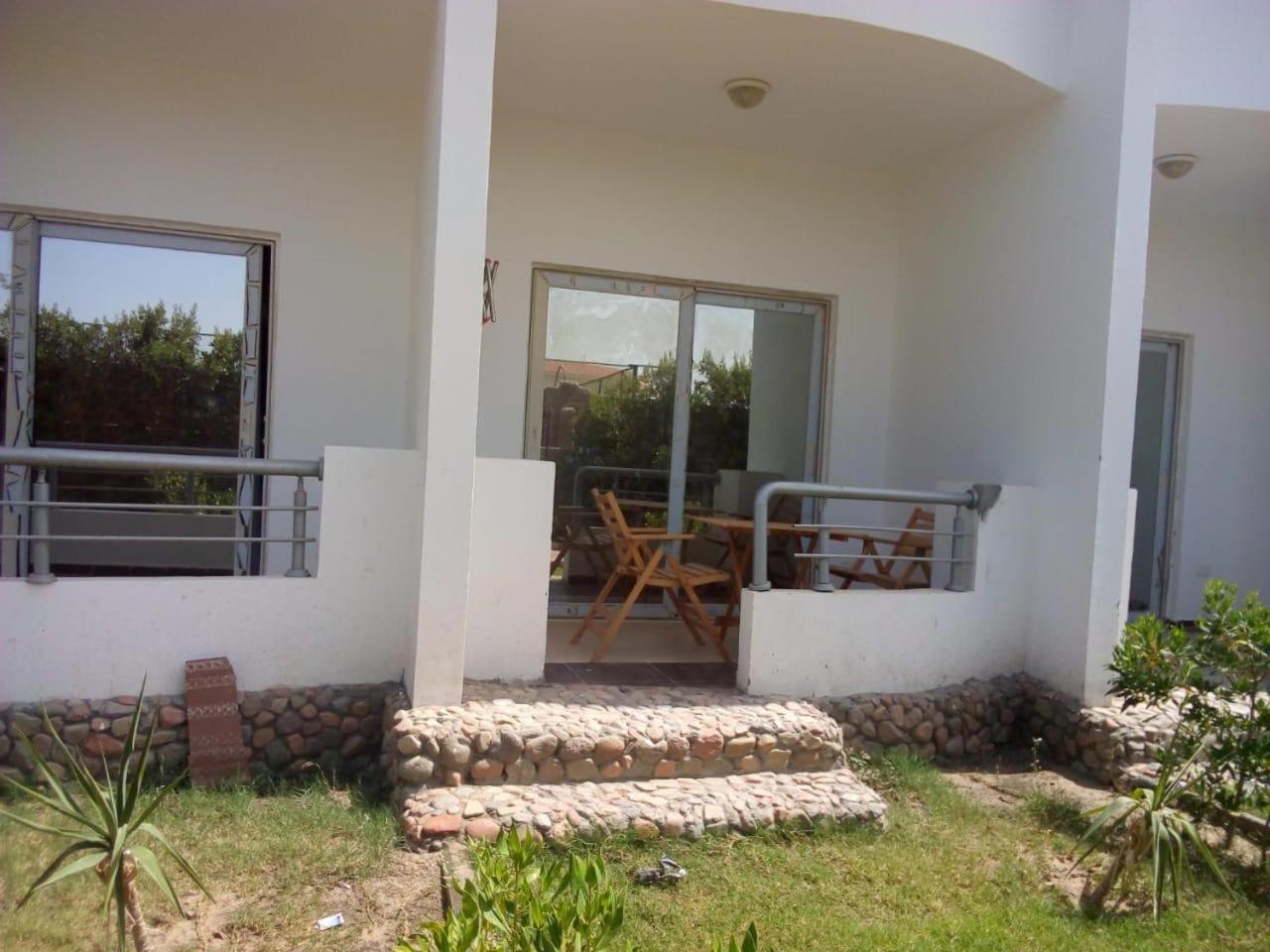 Hotel Cecelia 4*