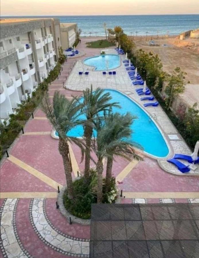 Cecelia Hotel 4*